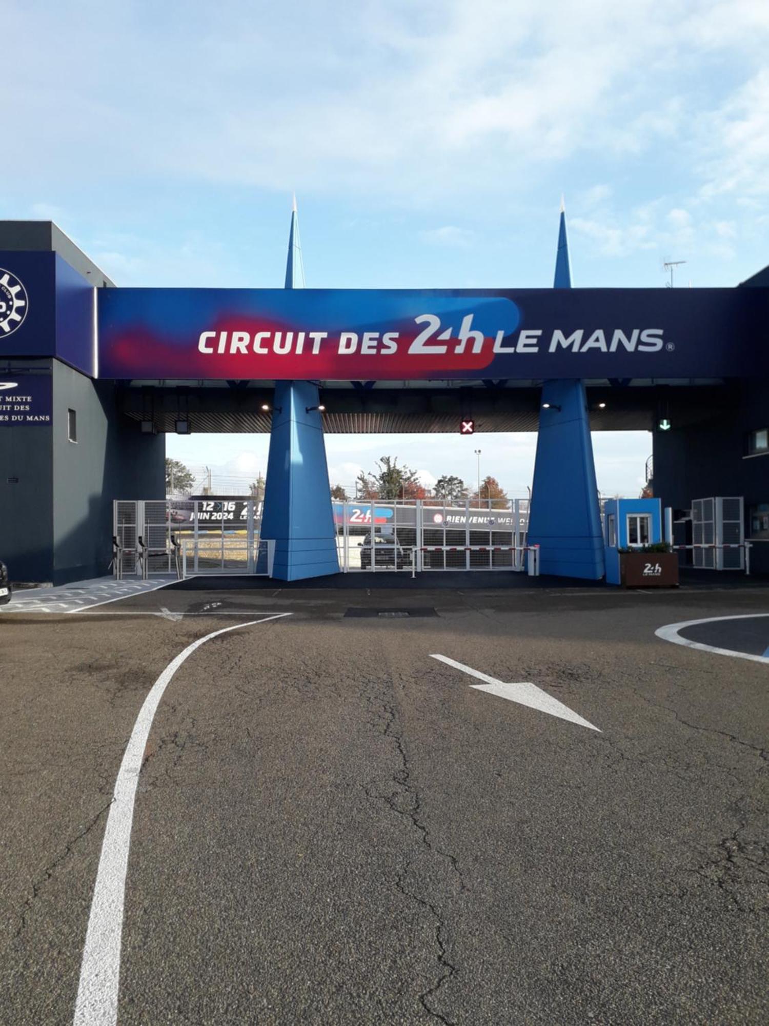 Proximite Circuit 24 Heures Λε Μανς Εξωτερικό φωτογραφία